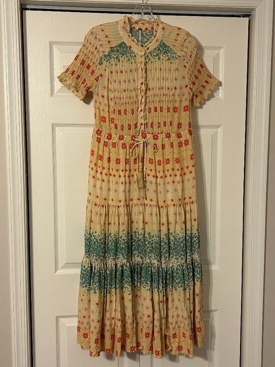 Free People Dresses & Skirts - FREE PEOPLE Sz M Floral Pintuck Bodice Tiered Hem RARE FEELING Maxi Dress BOHO
